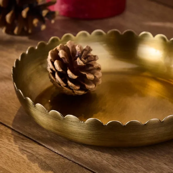 Brass Scalloped Tray 2
