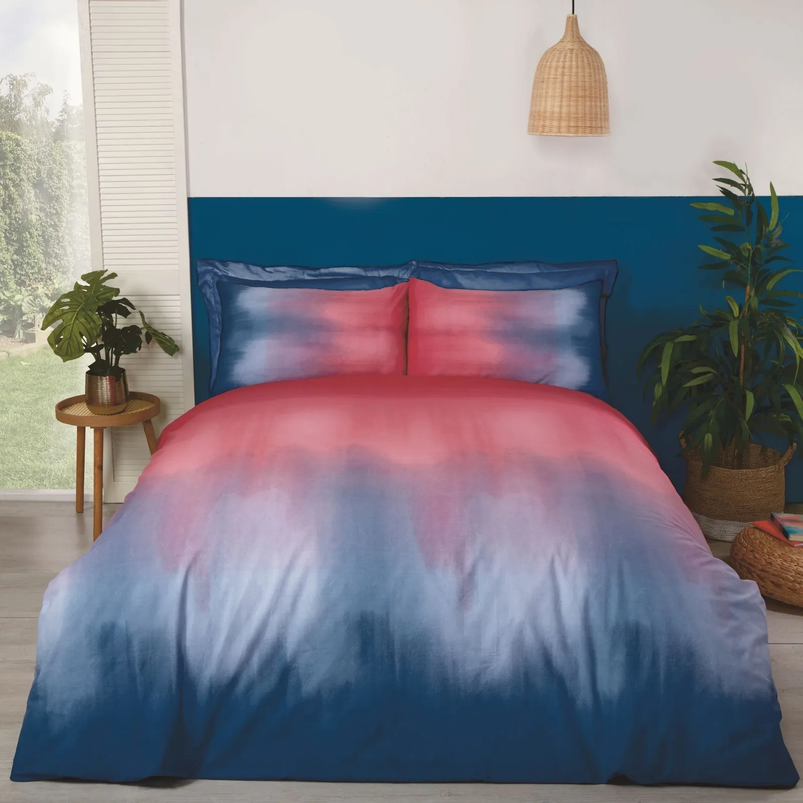 Rapport Home Ombre Polycotton Duvet Cover Set With Pillowcase in Red