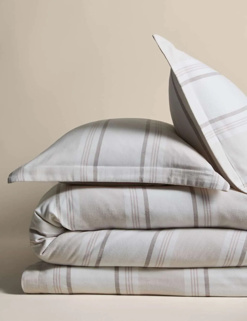 M&S Brushed Cotton Yarn Dye Bedding Set Putty