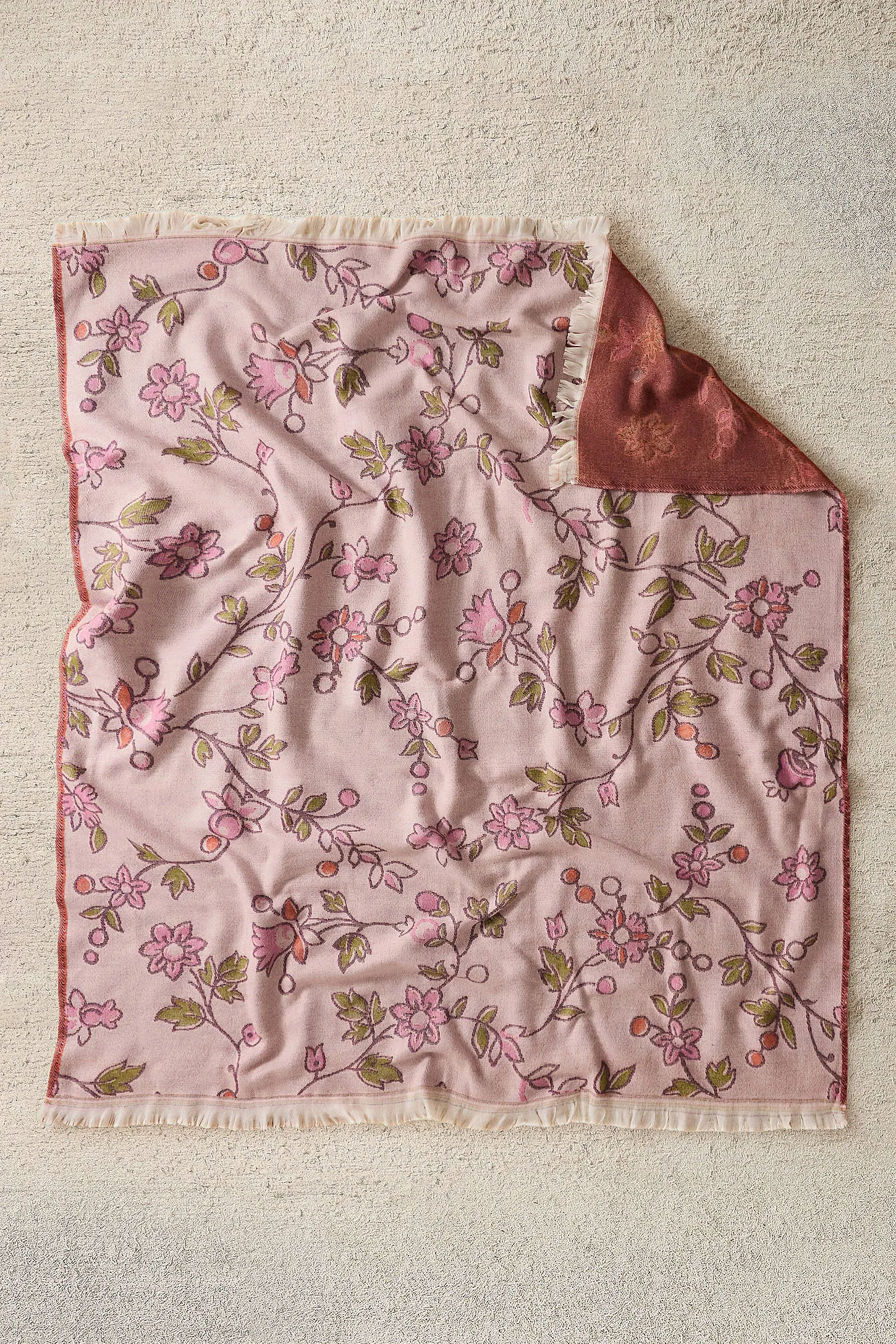 Clarissa Vine Throw - Pink 2