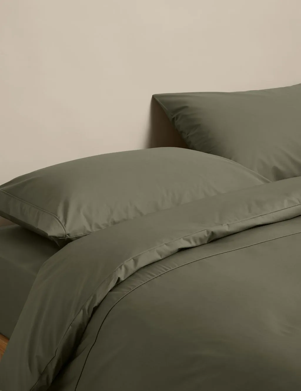 M&S Egyptian Cotton 230 Thread Count Crisp Bedding Set Khaki