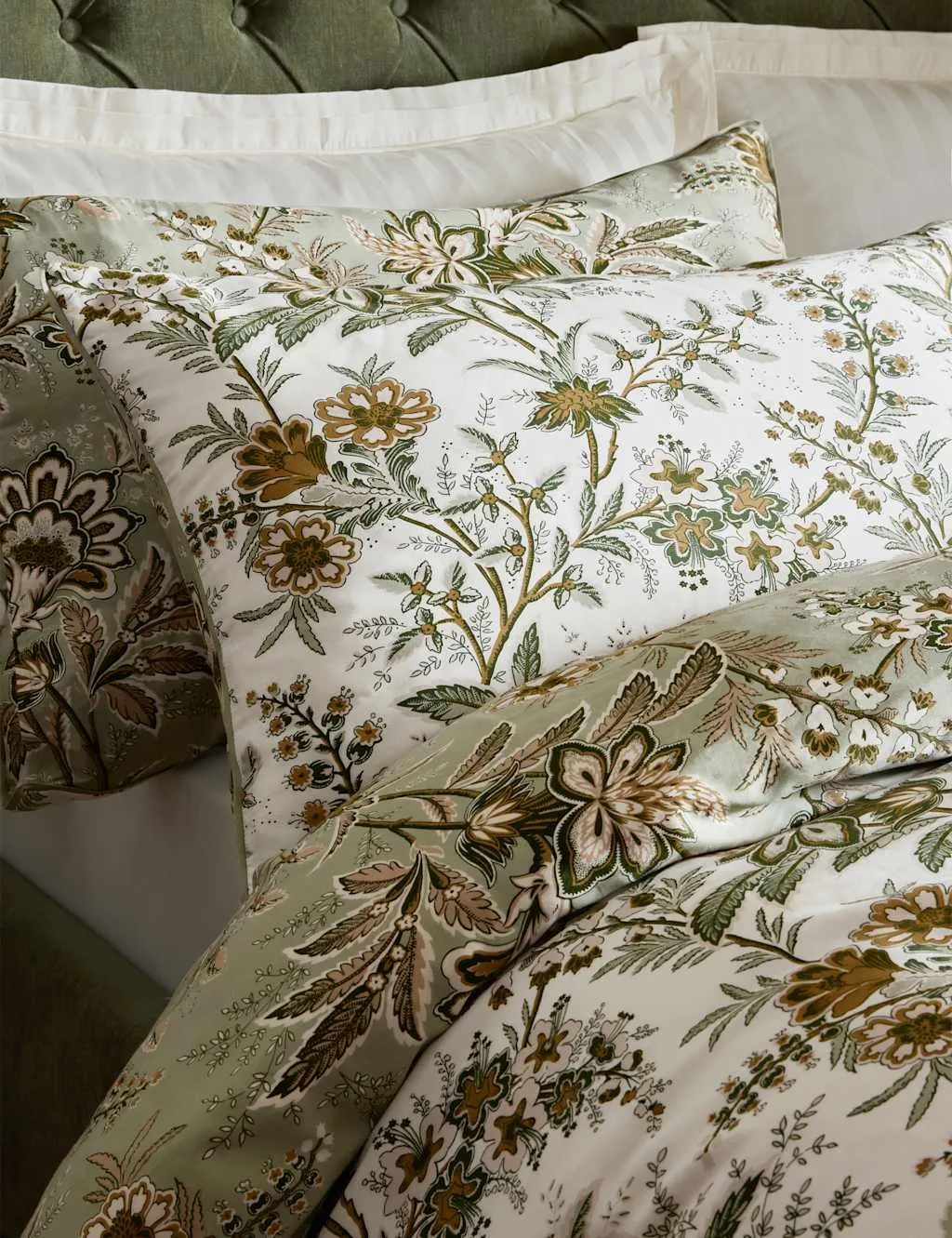 Laura Ashley 2 Pack Pure Cotton Sateen Marlbrook Pillowcases Sage Mix