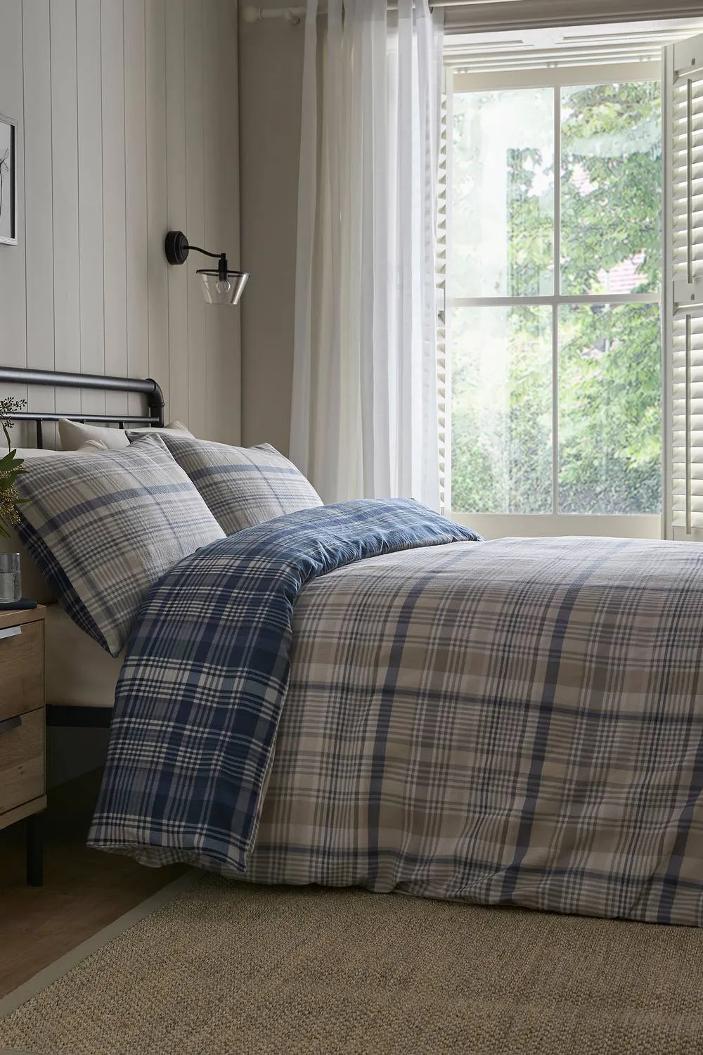 Dreams & Drapes 'Bennet Check' Brushed Cotton Duvet Cover Set in Navy 1