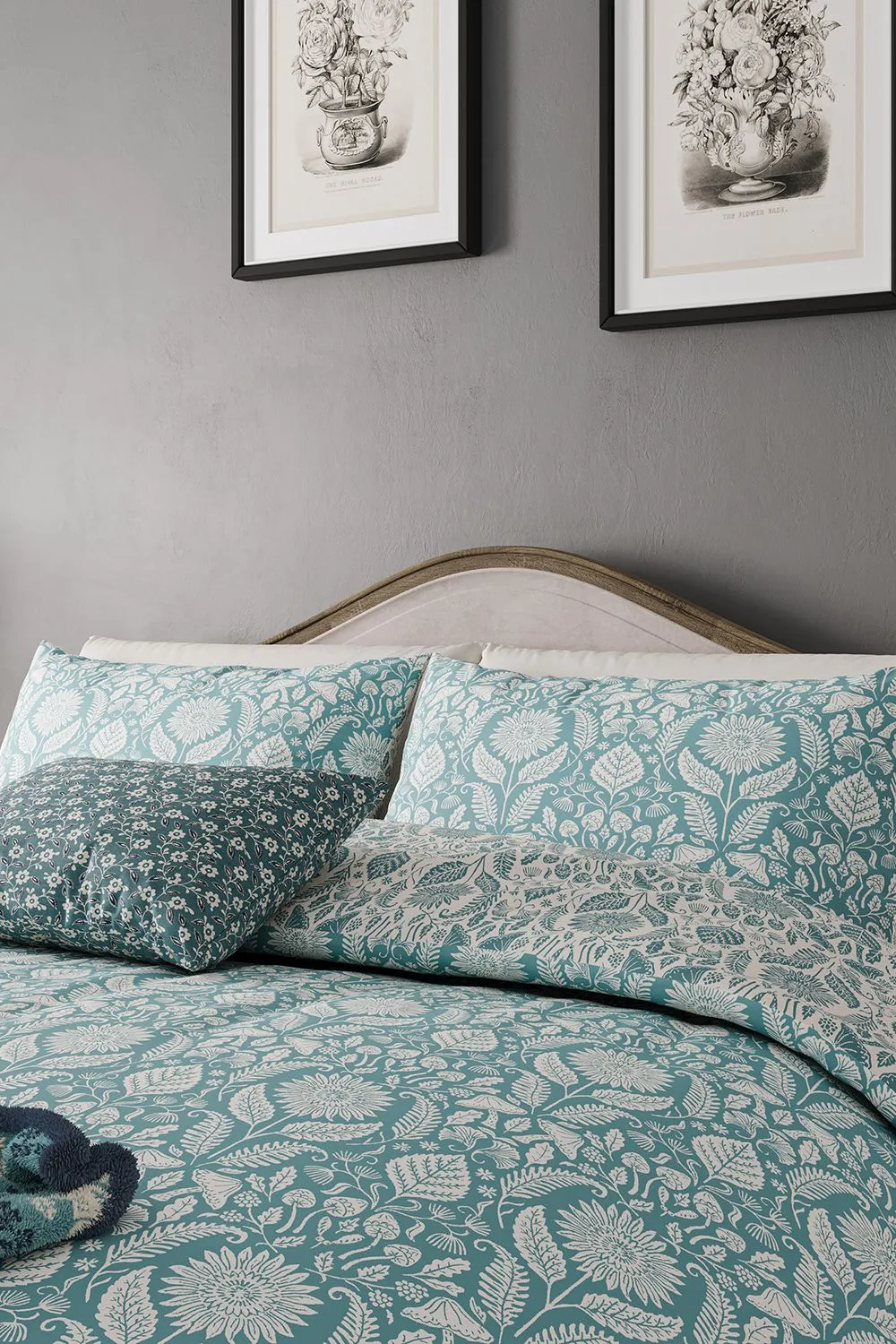 Helena Springfield 'Sunflowers' Cotton Duvet Cover Set in Teal 2