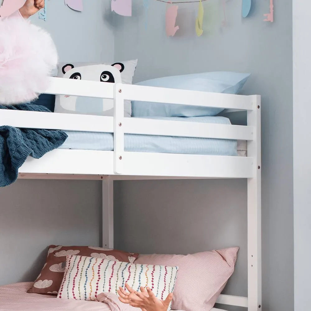 Nöa and Nani Jakke Bunk Bed with Straight Ladder in White 3
