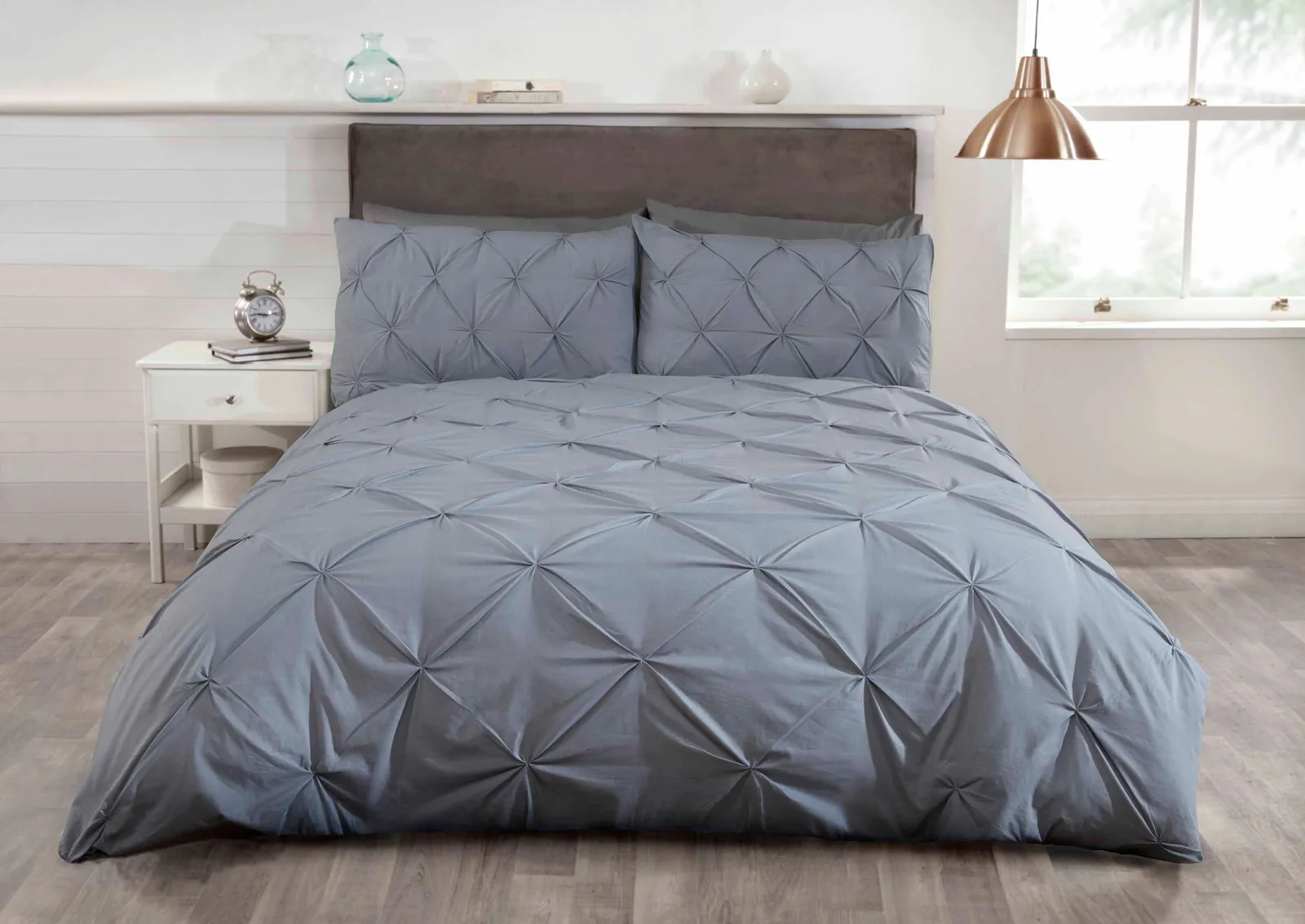 Rapport Home Pintuck Balmoral Duvet Cover Set in Silver 1