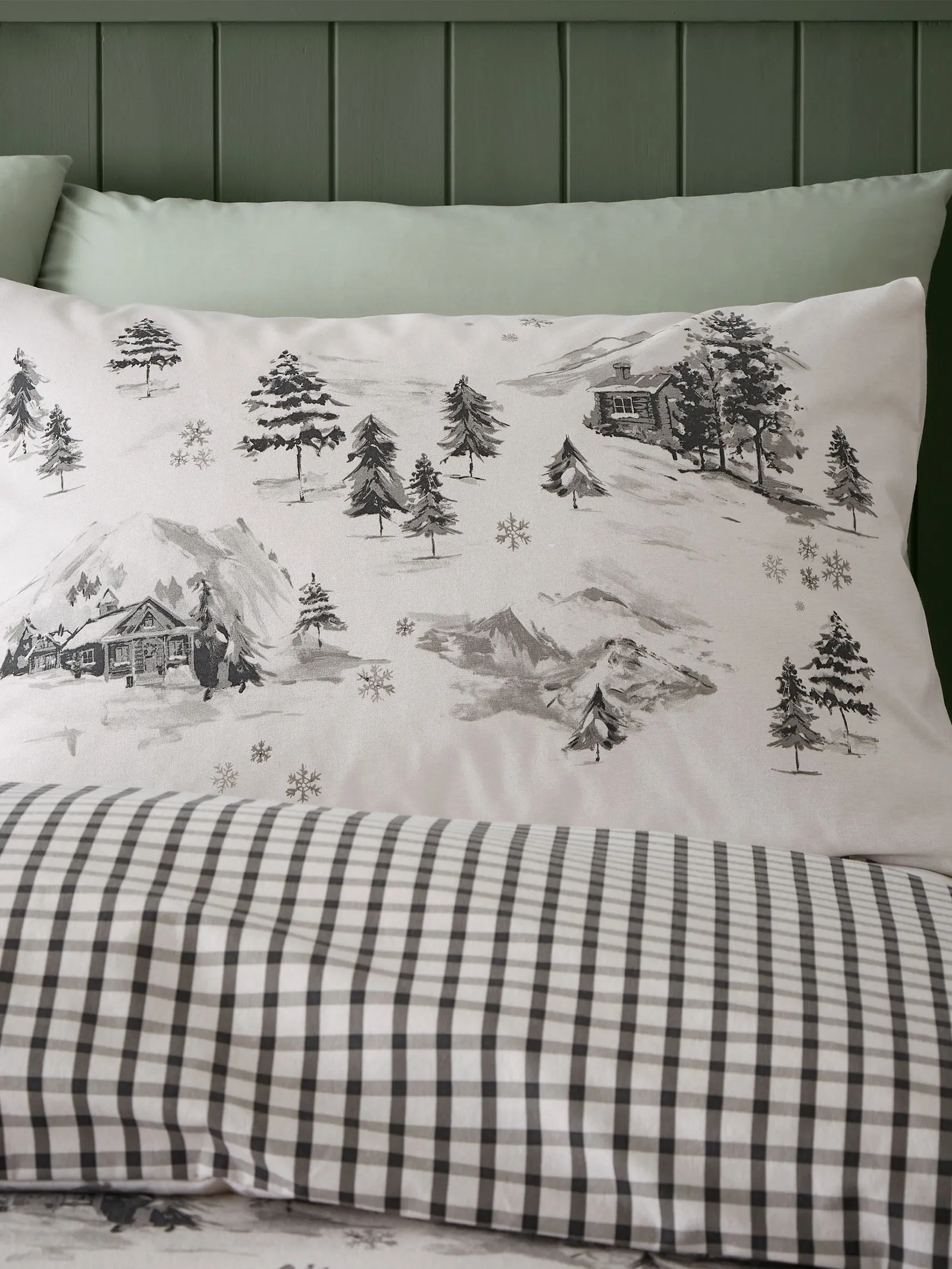 Catherine Lansfield 'Brushed Alpine Village' Duvet Cover Set in Natural 3