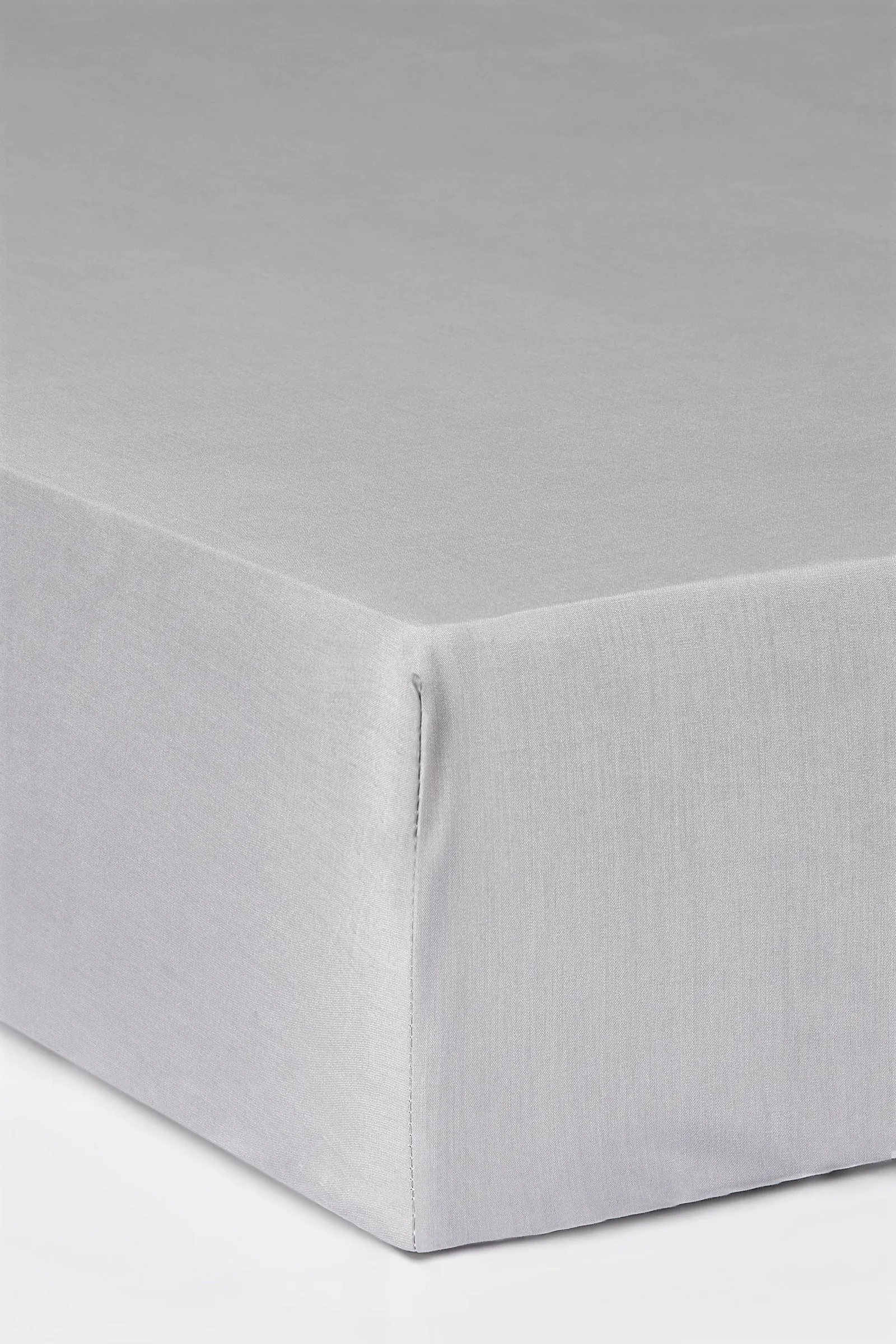 Cotton Rich Single Fitted Sheet