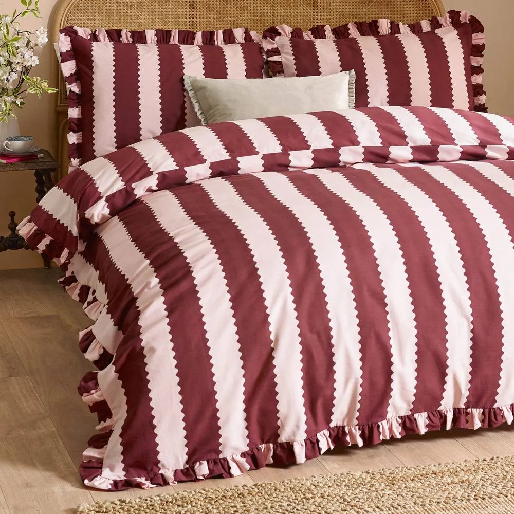 Wylder Birdie Stripe Ruffle Duvet Cover Set in Burgundy 2