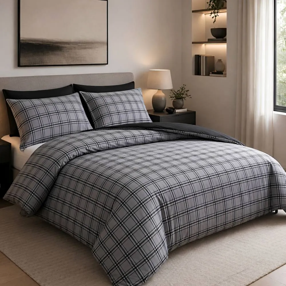 Pamposh Premium Checkered Duvet Cover Set in Grey
