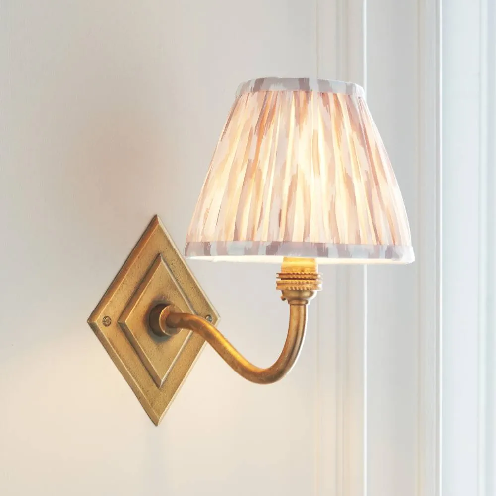 Netlighting Diamond Curve & Ikat 16cm Wall Lamp Antique Brass Neutral Print in Gold 3