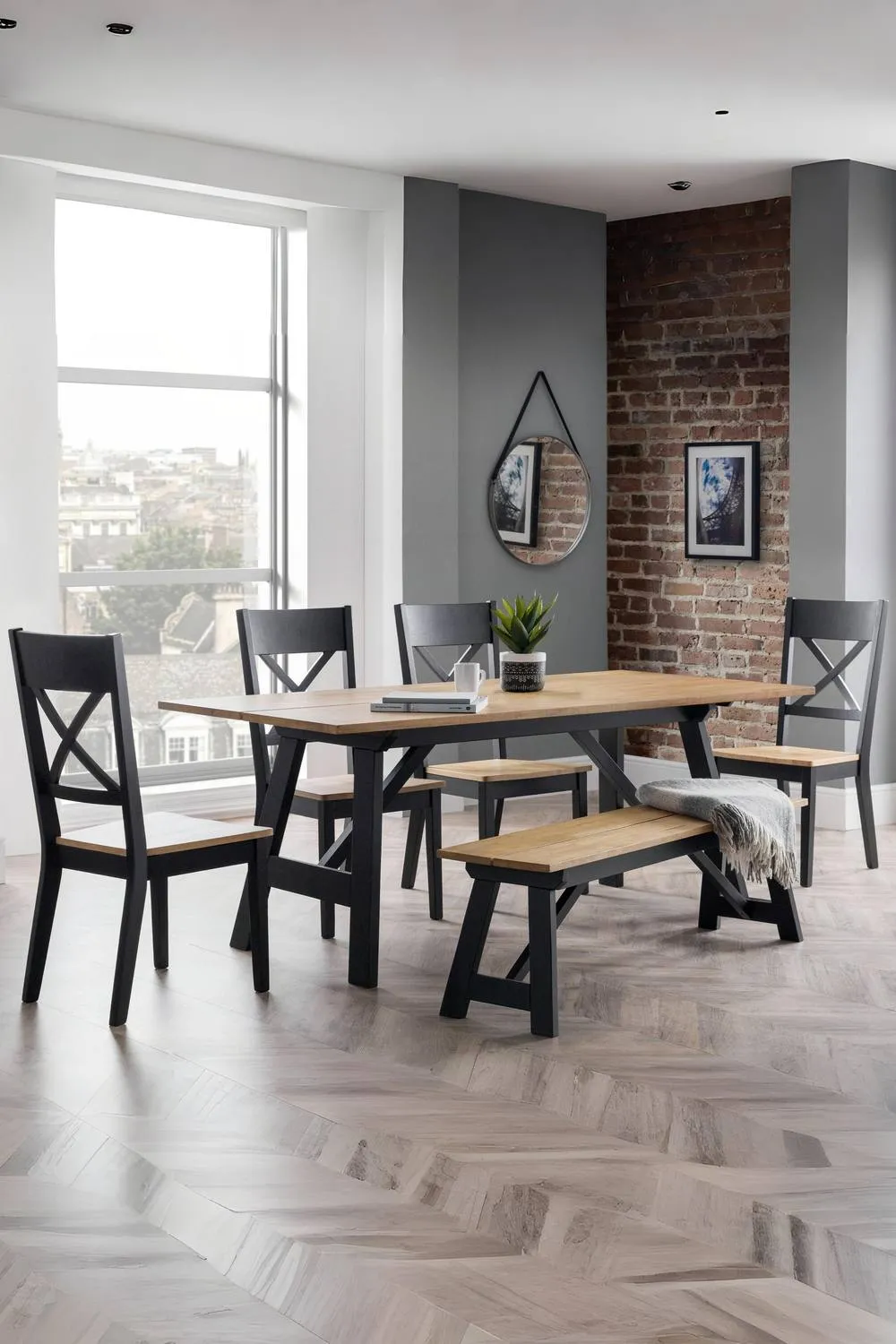 Julian Bowen Hockley 2 Seater Dining Bench in Black 5