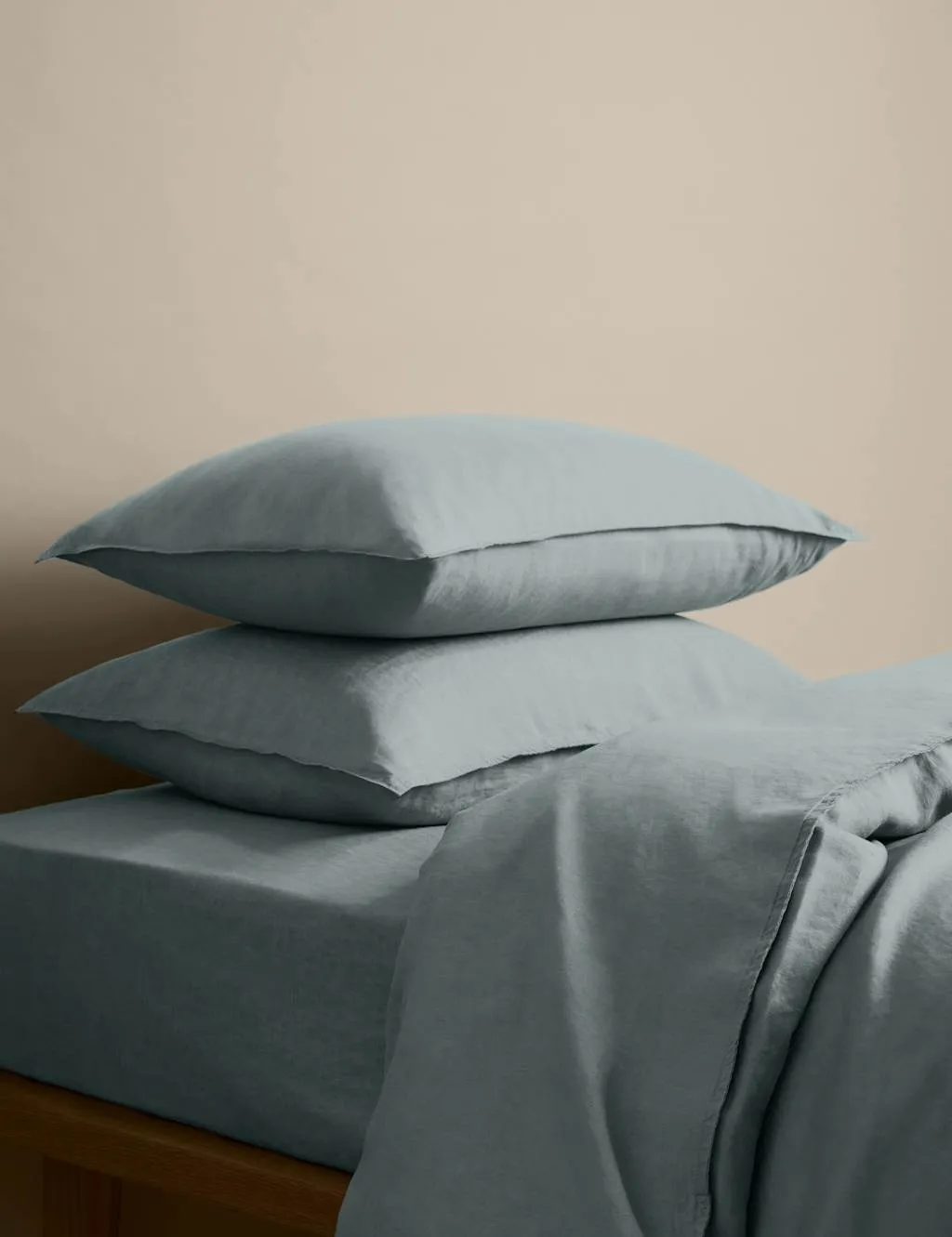 M&S Pure Linen Bedding Set Seafoam