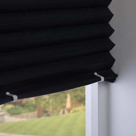 Blackout Temporary Pleated Blind 4