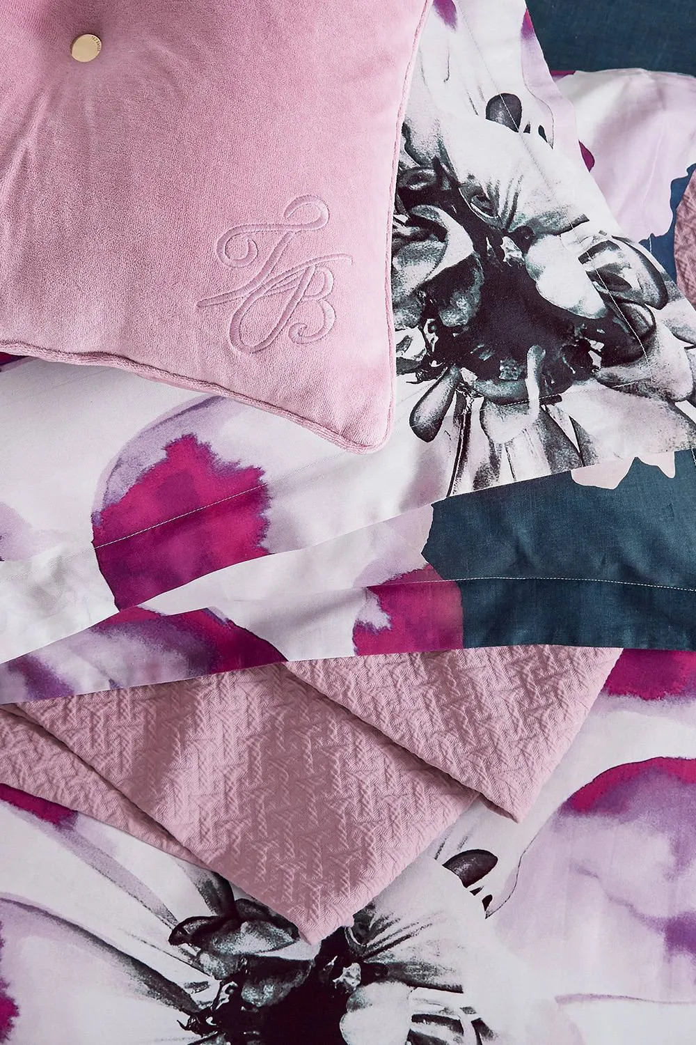 Ted Baker 'Inky Bloom' Cotton Duvet Cover Set in Navy 5