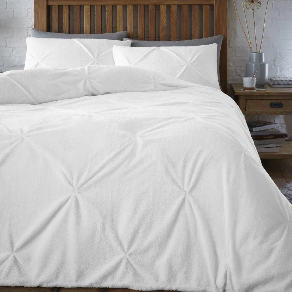 Smart Living Teddy Chiswick Pintuck Duvet Cover & Pillowcase Set in White 3