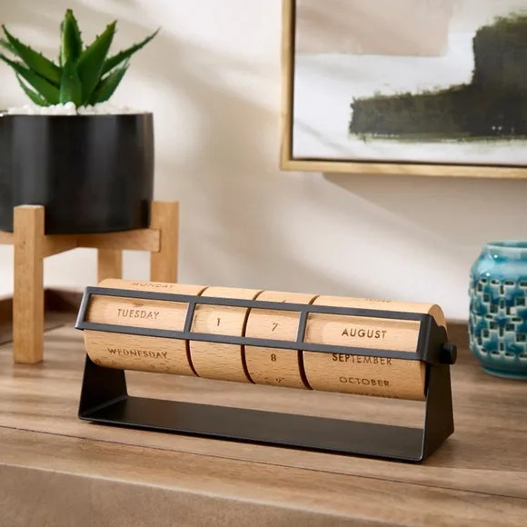 Desktop Wooden Date Block
