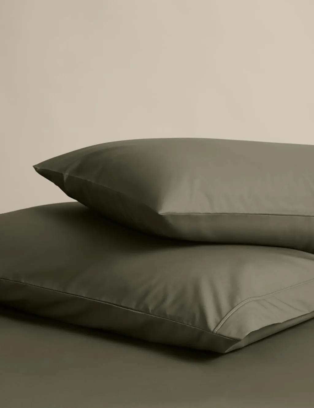 M&S 2 Pack Egyptian Cotton Pillowcases Khaki