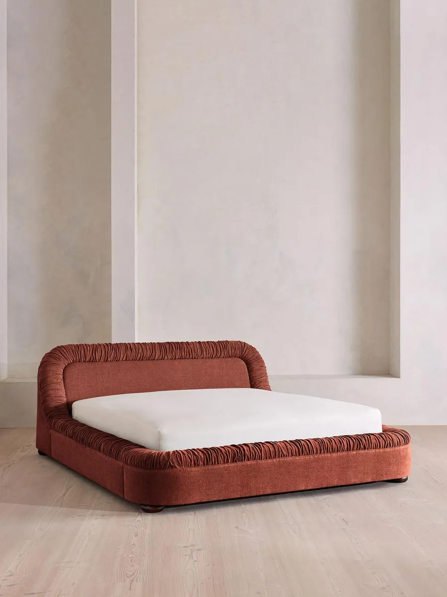 Vara Bed, King, Linen Chenille, Rust