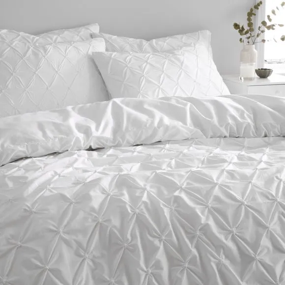 Aster Pintuck 100% Cotton Duvet Cover & Pillowcase Set 4