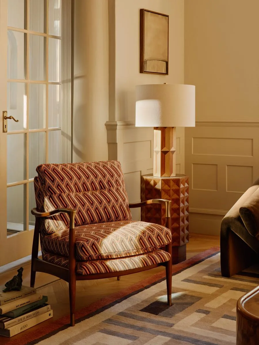 Theodore Armchair, Vende Jacquard, Rust