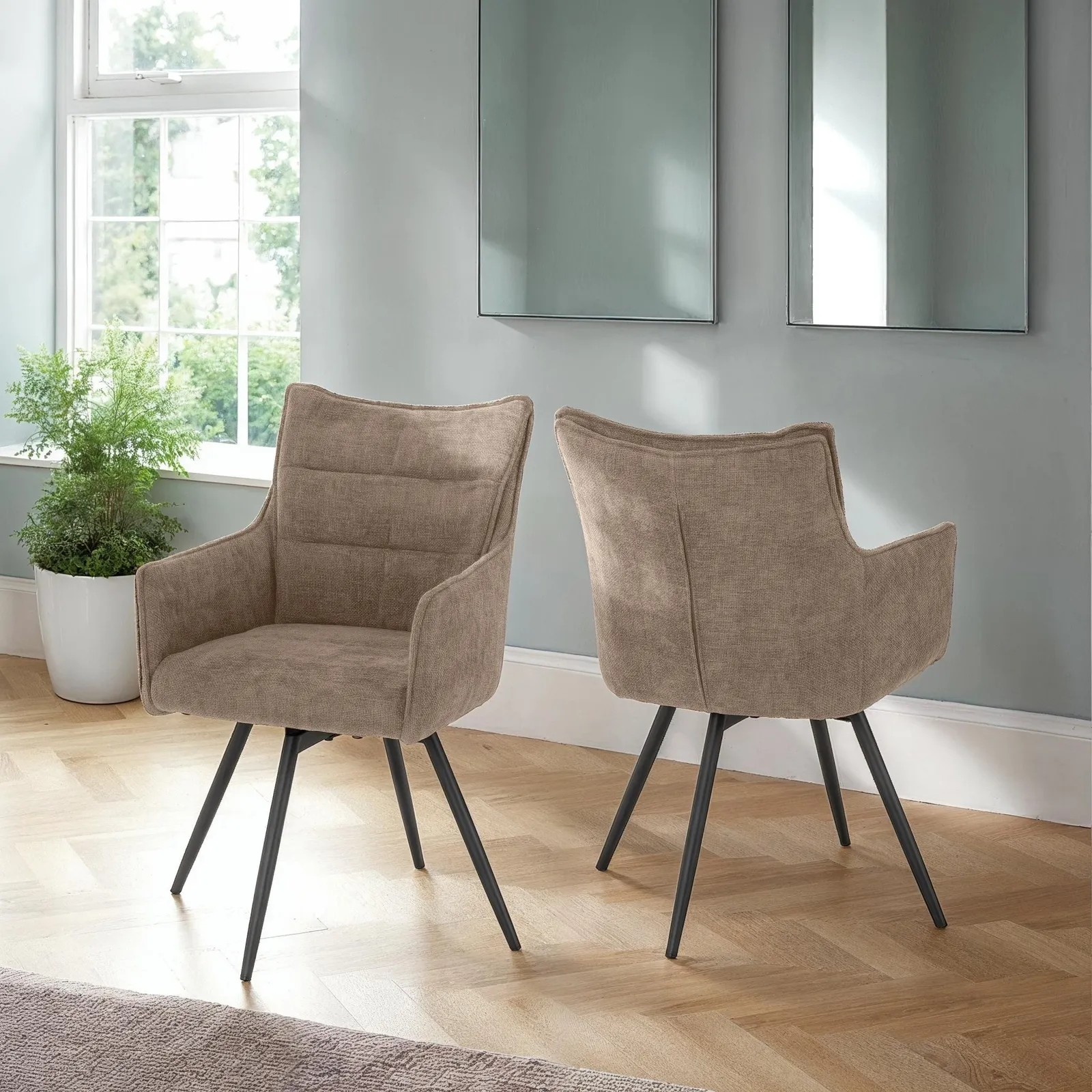 Seconique Lewis Carver Swivel Dining Chair in Fawn
