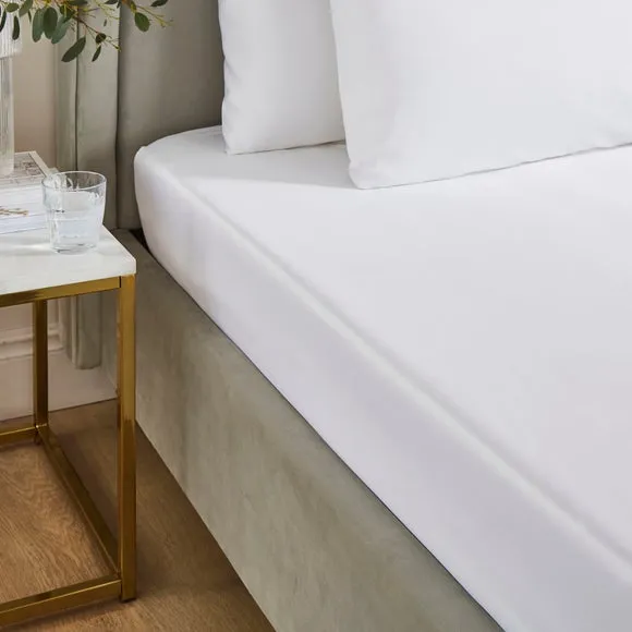 Soft & Silky Fitted Sheet 1