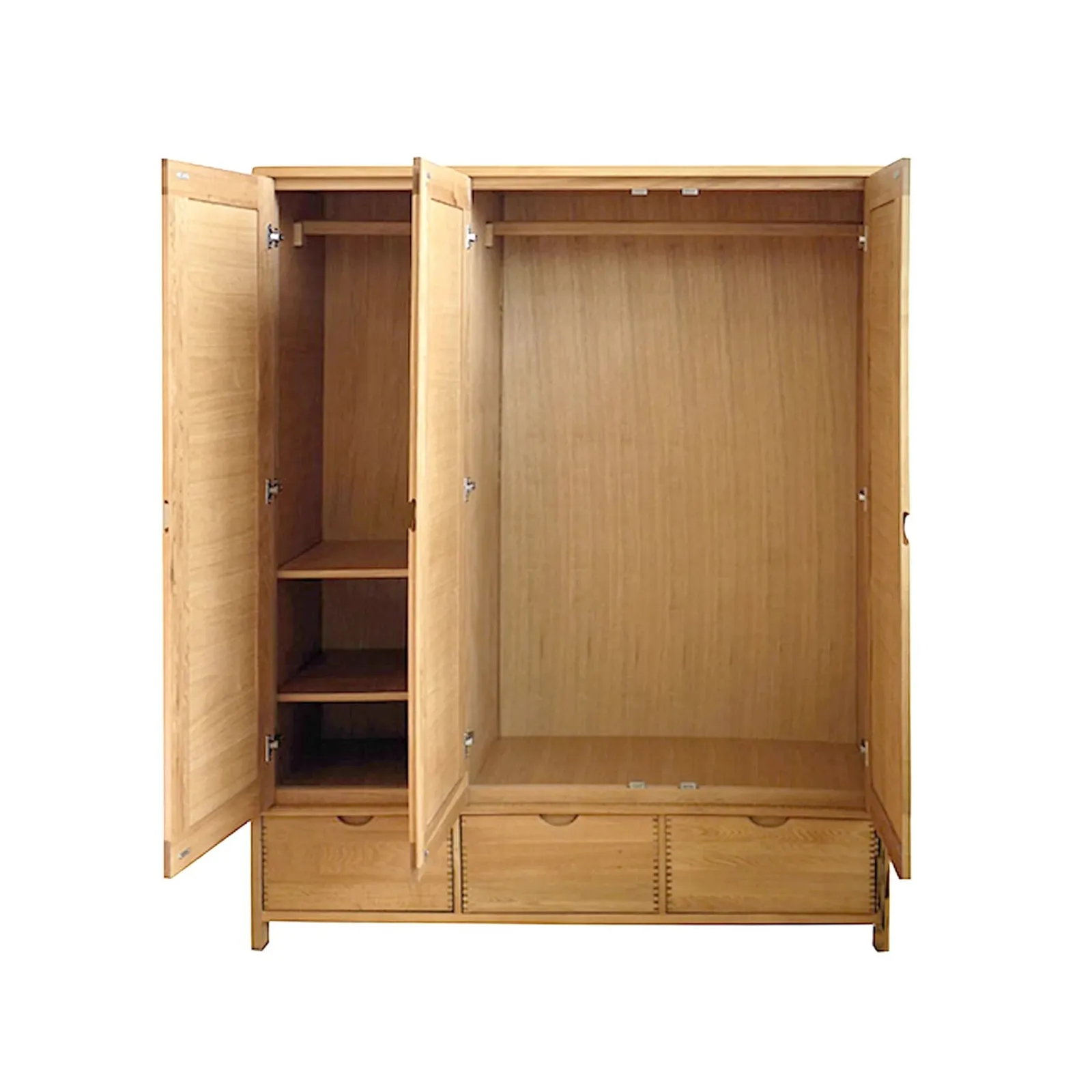 Ercol Bosco 3 Door Wardrobe, Brown Oak | Barker & Stonehouse 3