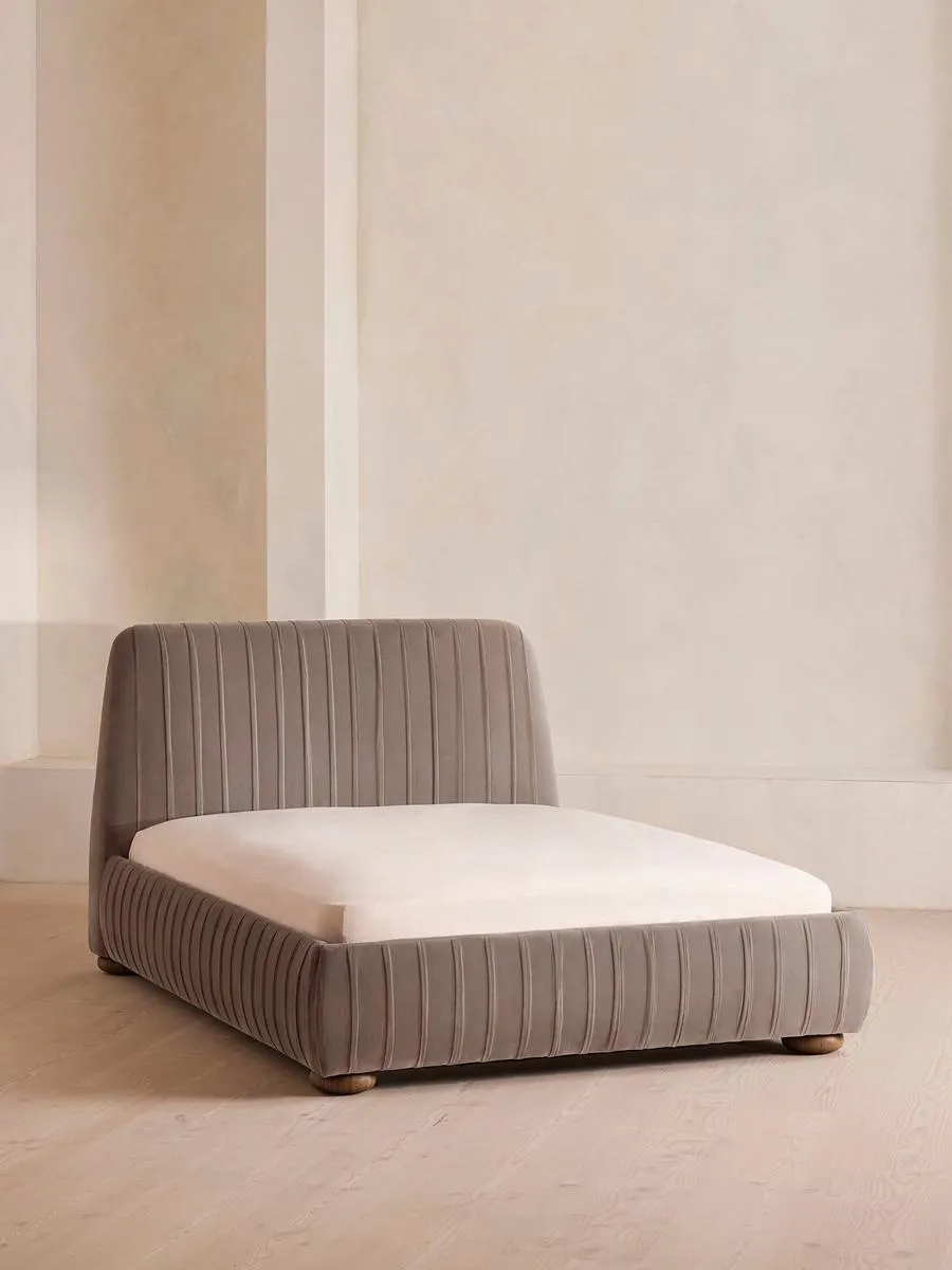 Vivienne Bed, King, Velvet, Taupe
