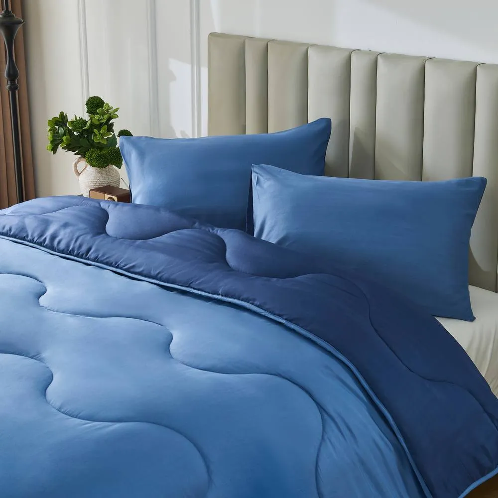 GAVENO CAVAILIA Coverless Microfiber Duvet in Blue 3