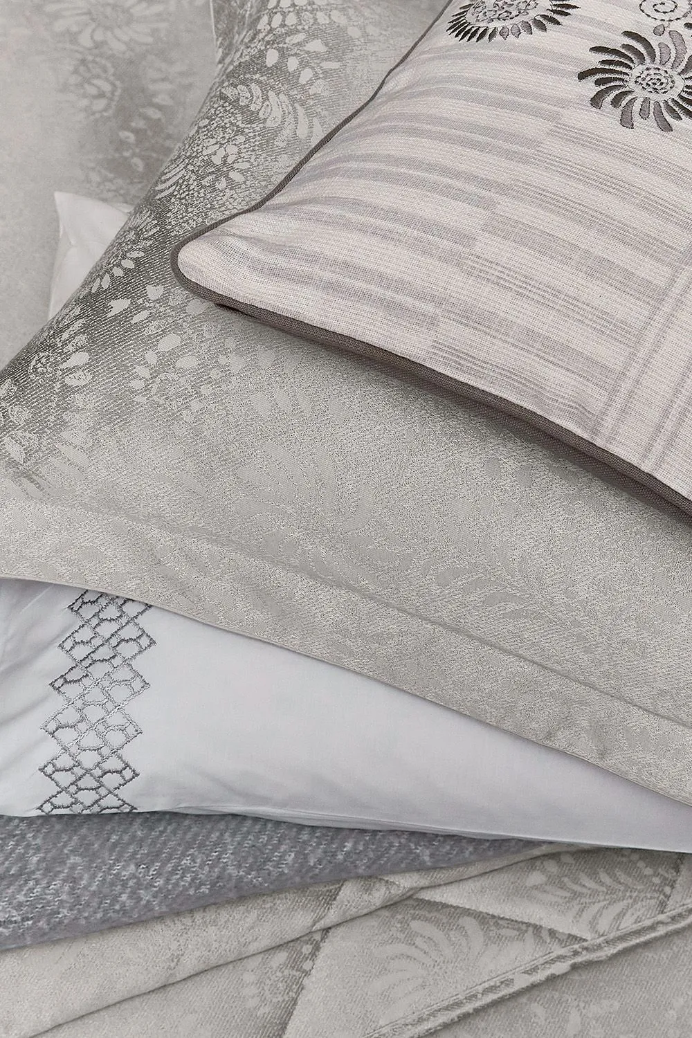 1951 'Kina' Cotton Cushion in Silver 2