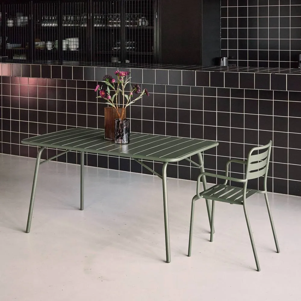 sweeek 4-seater metal folding garden table 140cm in Khaki 5