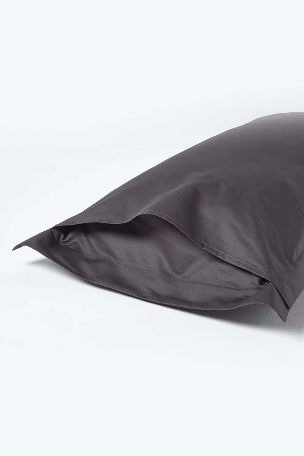 Homescapes Egyptian Cotton Oxford Pillowcase 1000 TC in Dark Grey 3