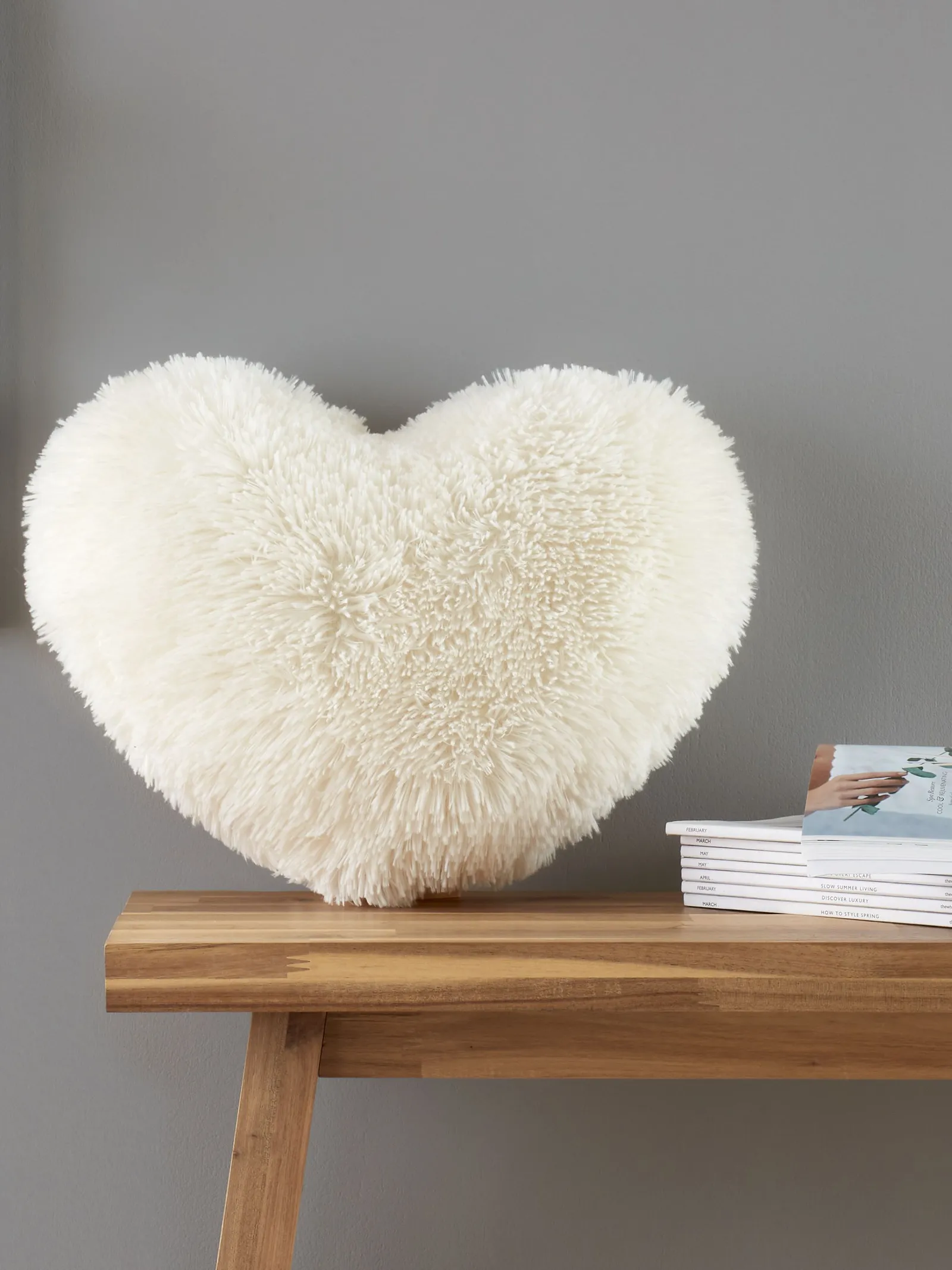 Catherine Lansfield 'Cuddly' Faux Fur Heart Cushion in Cream 1