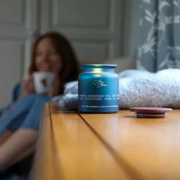 Meg Hawkins The Lookout British Birds Soy Candle 2