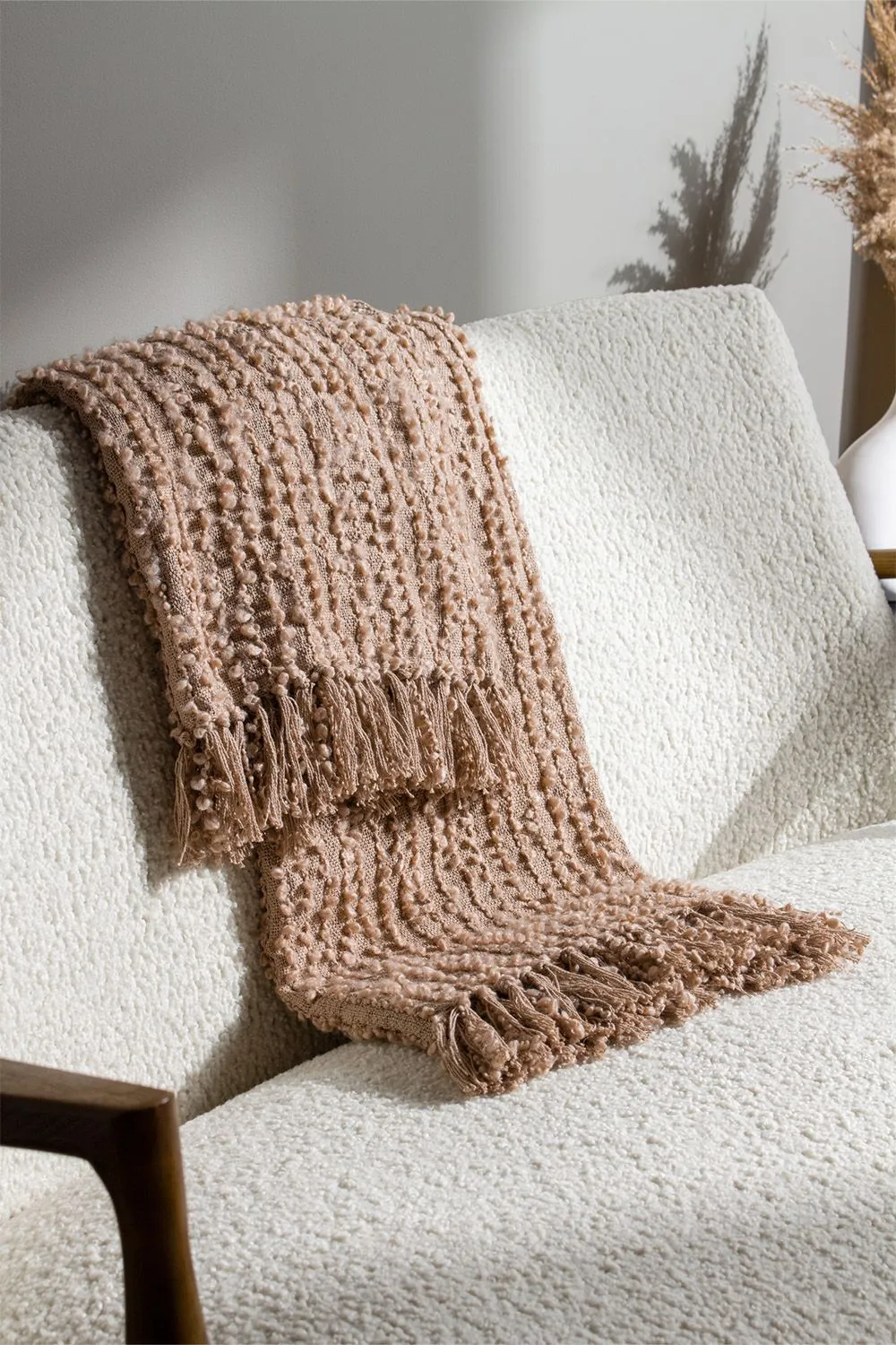 HOEM Arvo Boucle Yarn Woven Fringed Throw in Light Pink