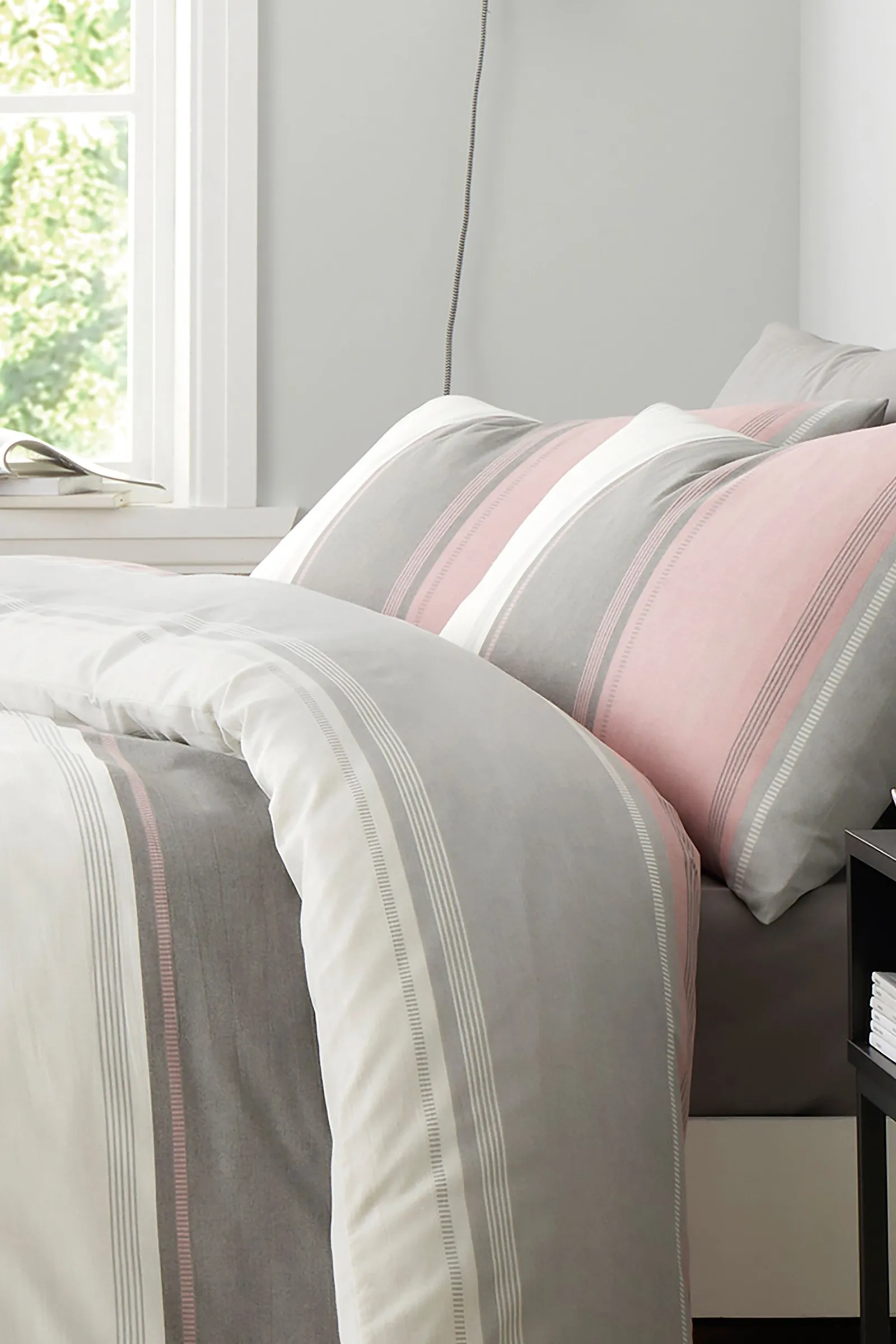 Fusion 'Betley' Classic Wide Stripe Duvet Cover Set in Rose 2