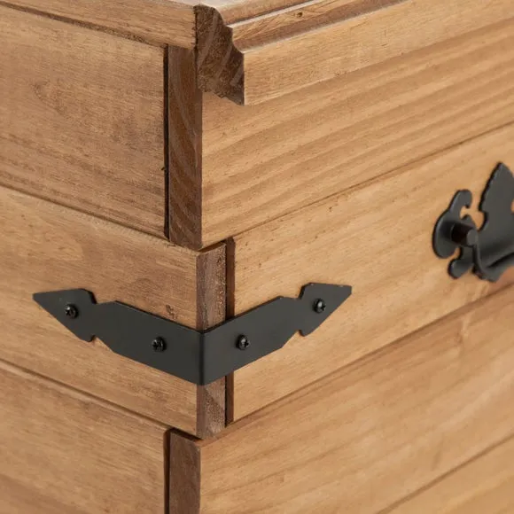 Corona Storage Trunk, Pine 5
