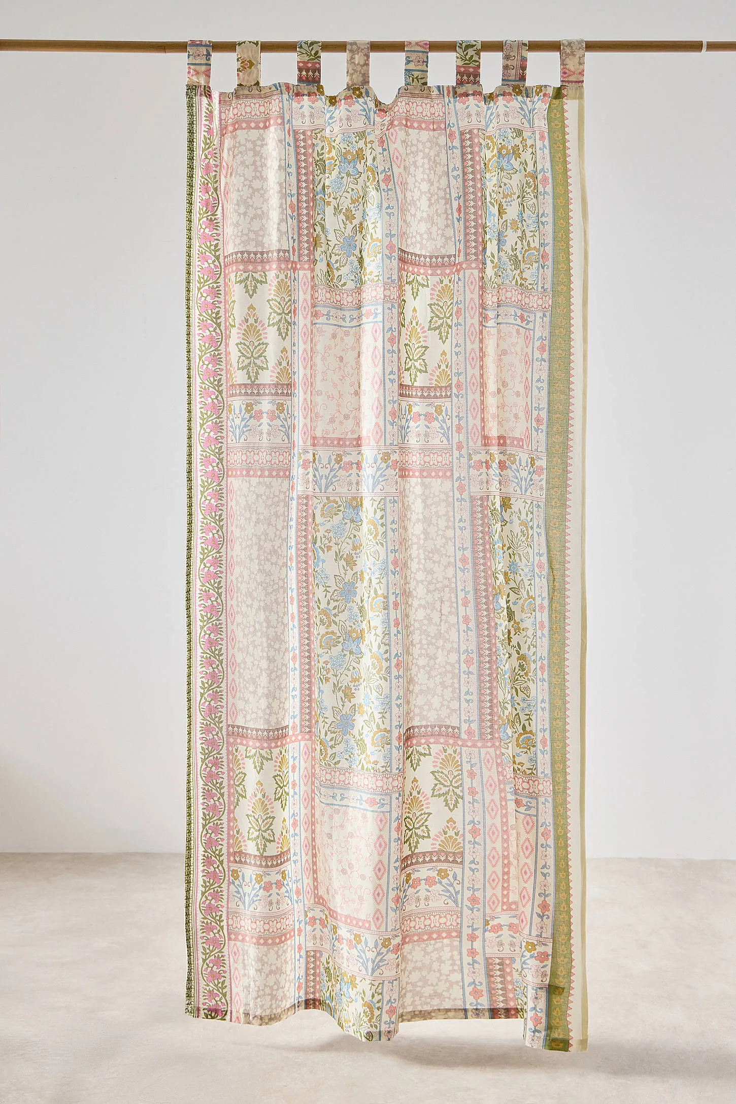 Patchwork Print Curtain 2
