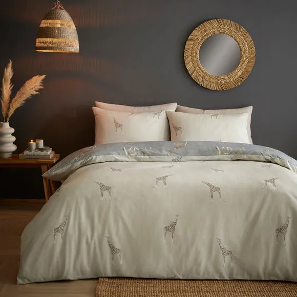 Milo Giraffe Polycotton Duvet Cover & Pillowcase Set 3