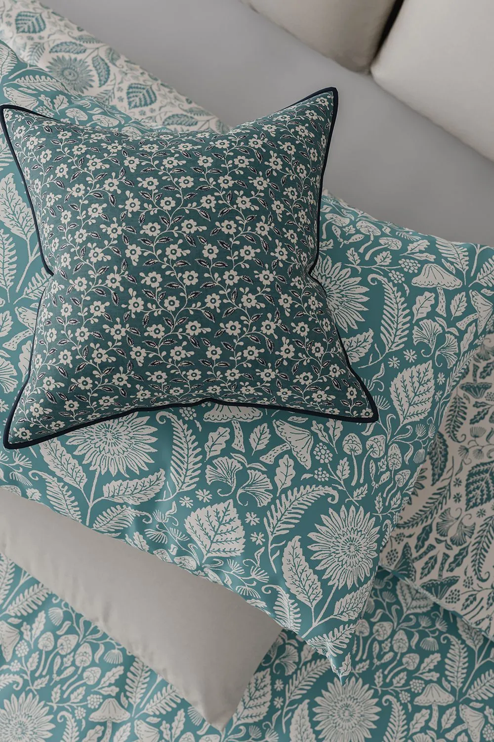 Helena Springfield 'Sunflowers' Cotton Duvet Cover Set in Teal 4