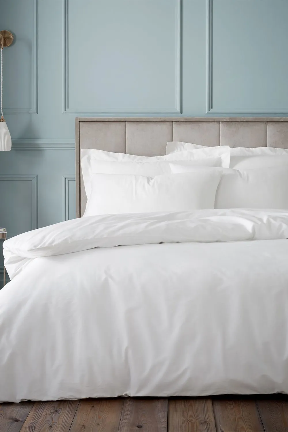 Bianca Egyptian Cotton 180 Thread Count Cotton Duvet Cover Set in White 1