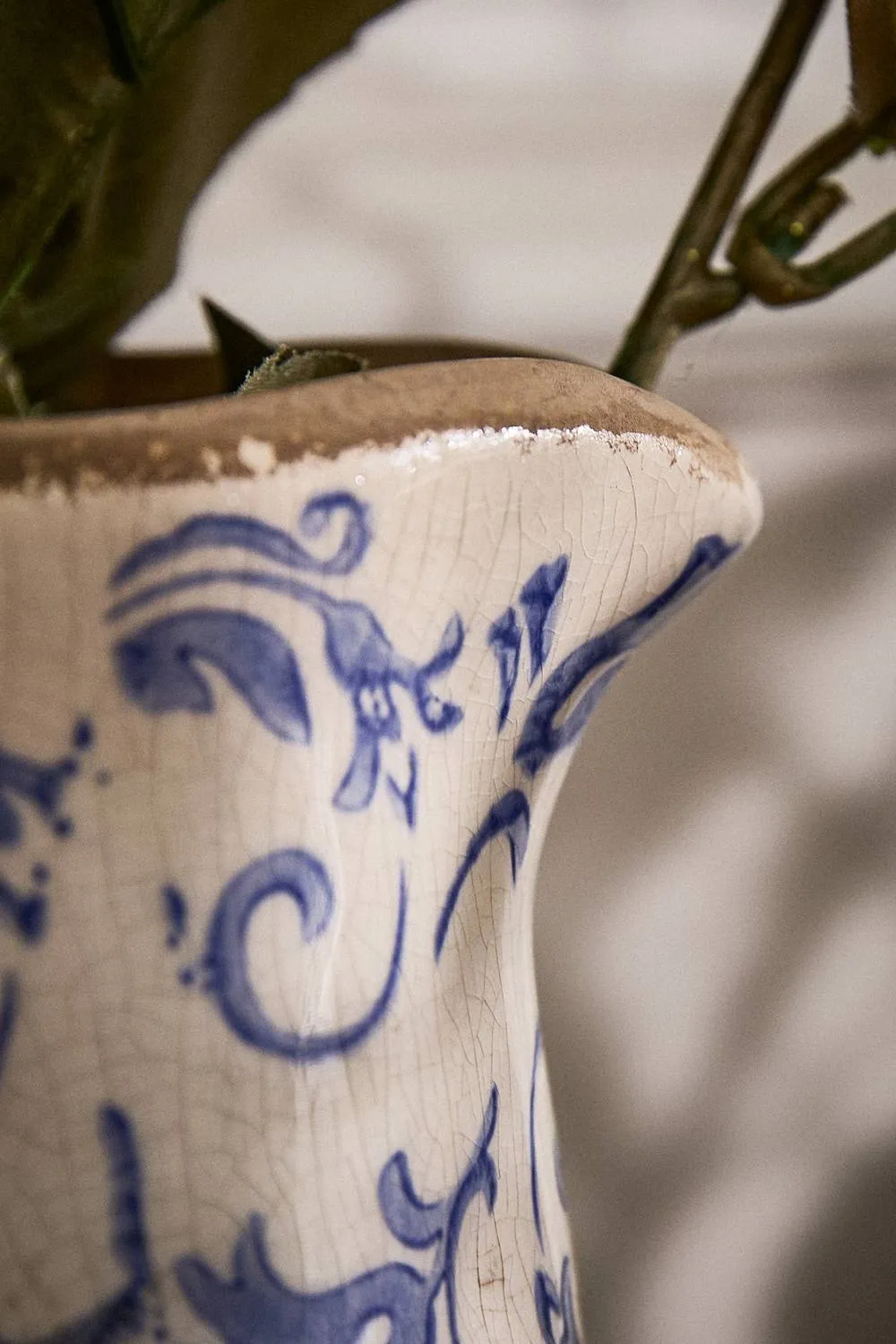Dibor Set of 2 Luxury Solene Blue Botanical Home Decor Pitcher Jug in Cream 5