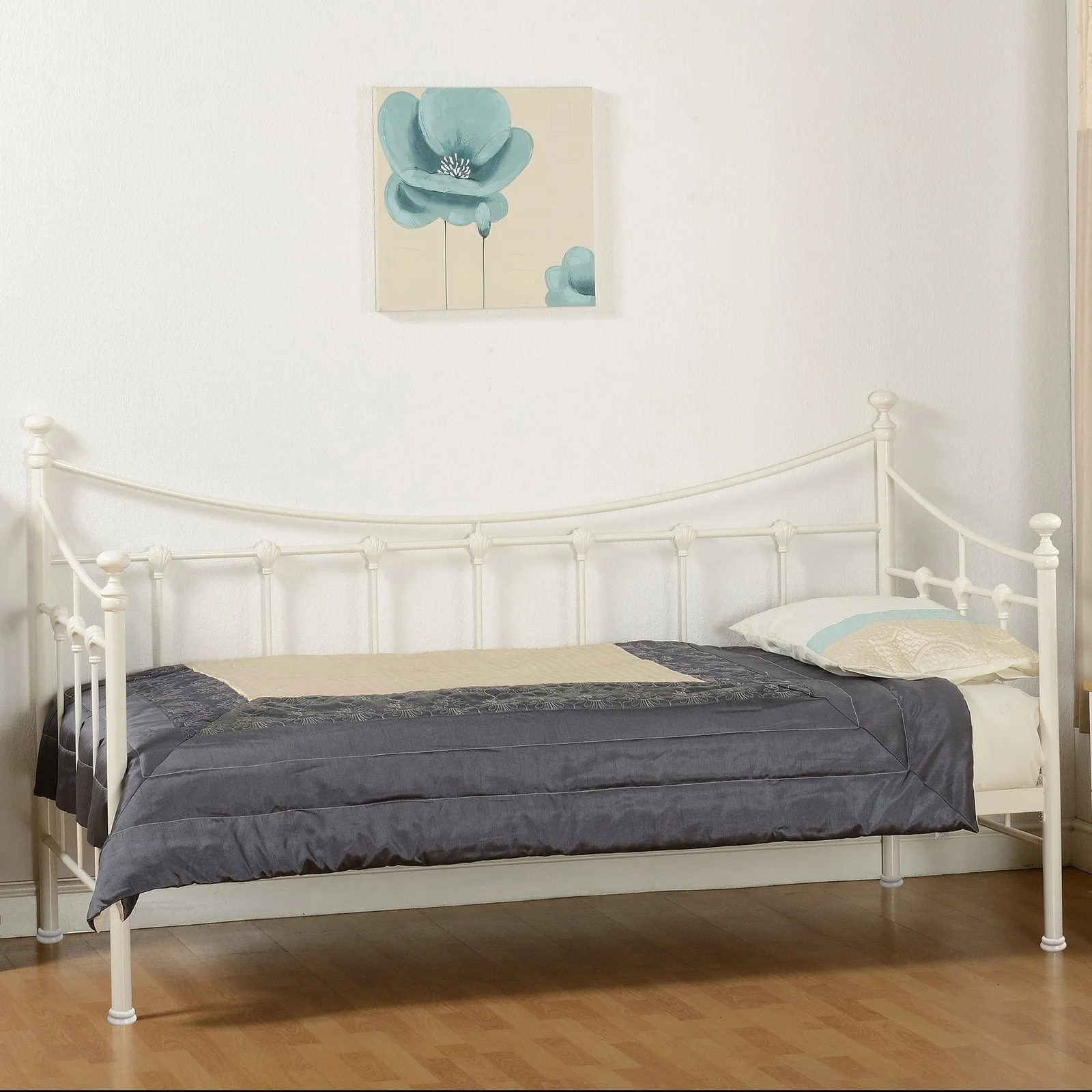 Torino Cream Day Bed Cream
