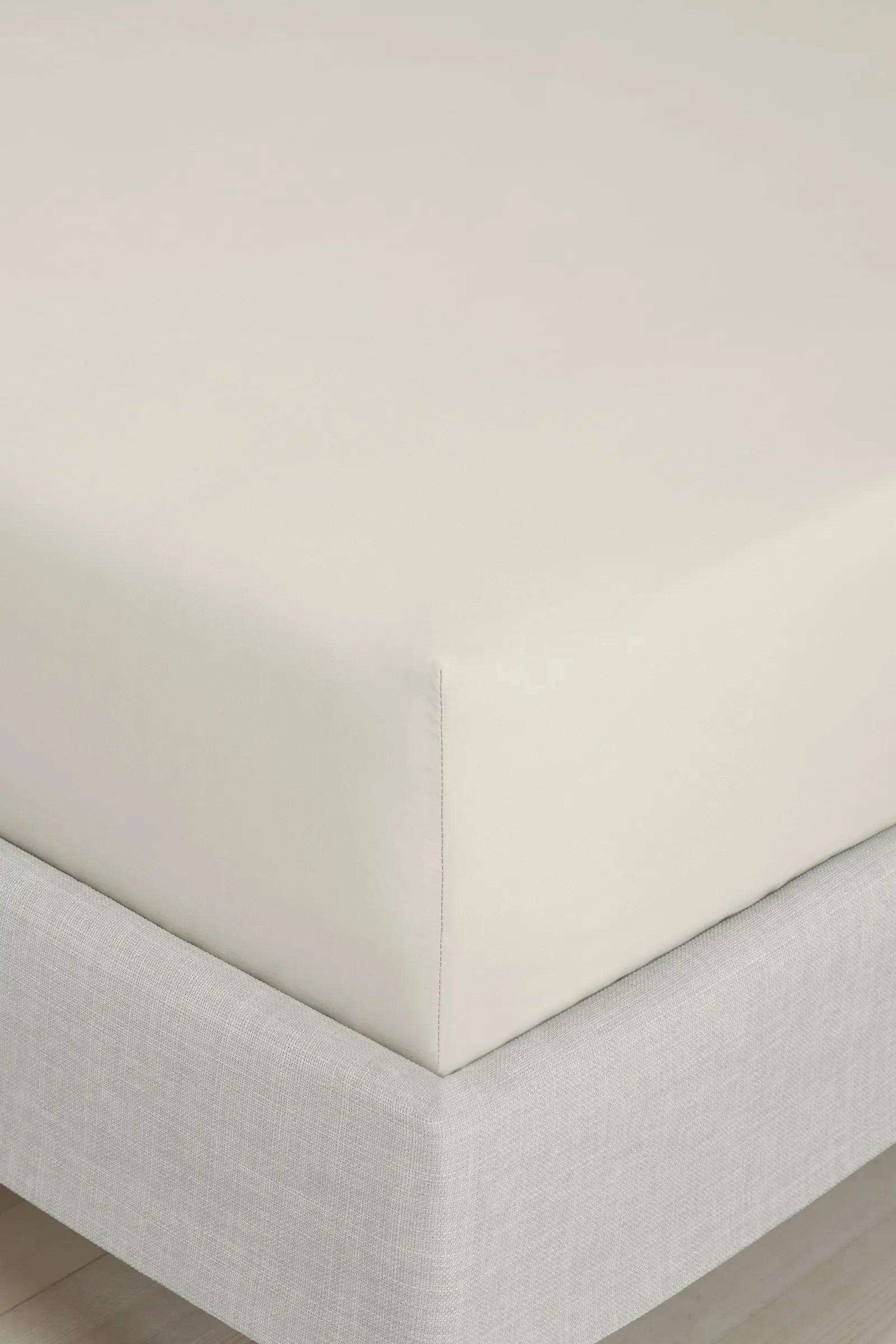 Bianca 200 Thread Count Cotton Percale 32cm Depth Sheet in Natural 1