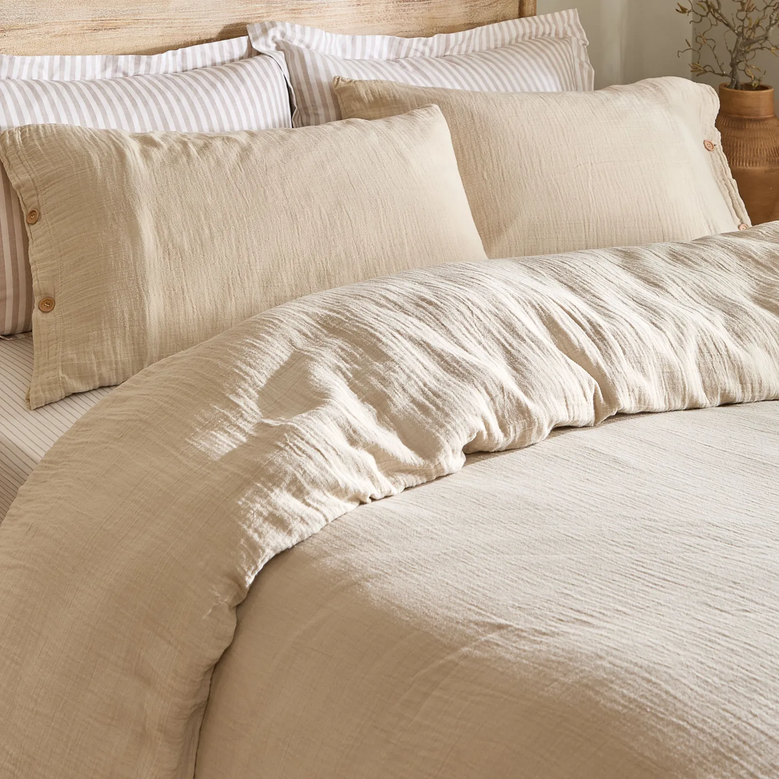 Yard Lark 100% Cotton Muslin Duvet Cover Set in Natural 2
