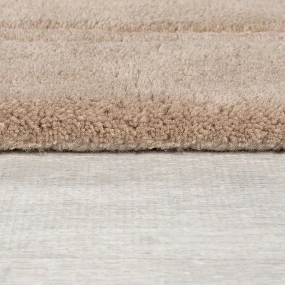 Edited Life Curve Wool Luxury Shaped Rug 4