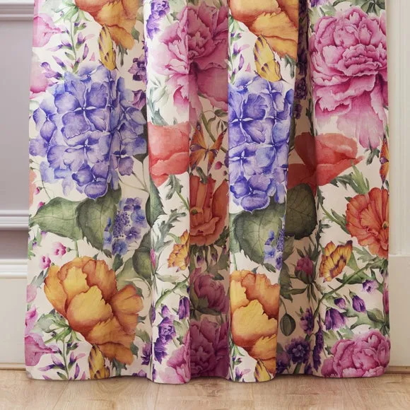 Voyage Idalia Pencil Pleat Curtains 4