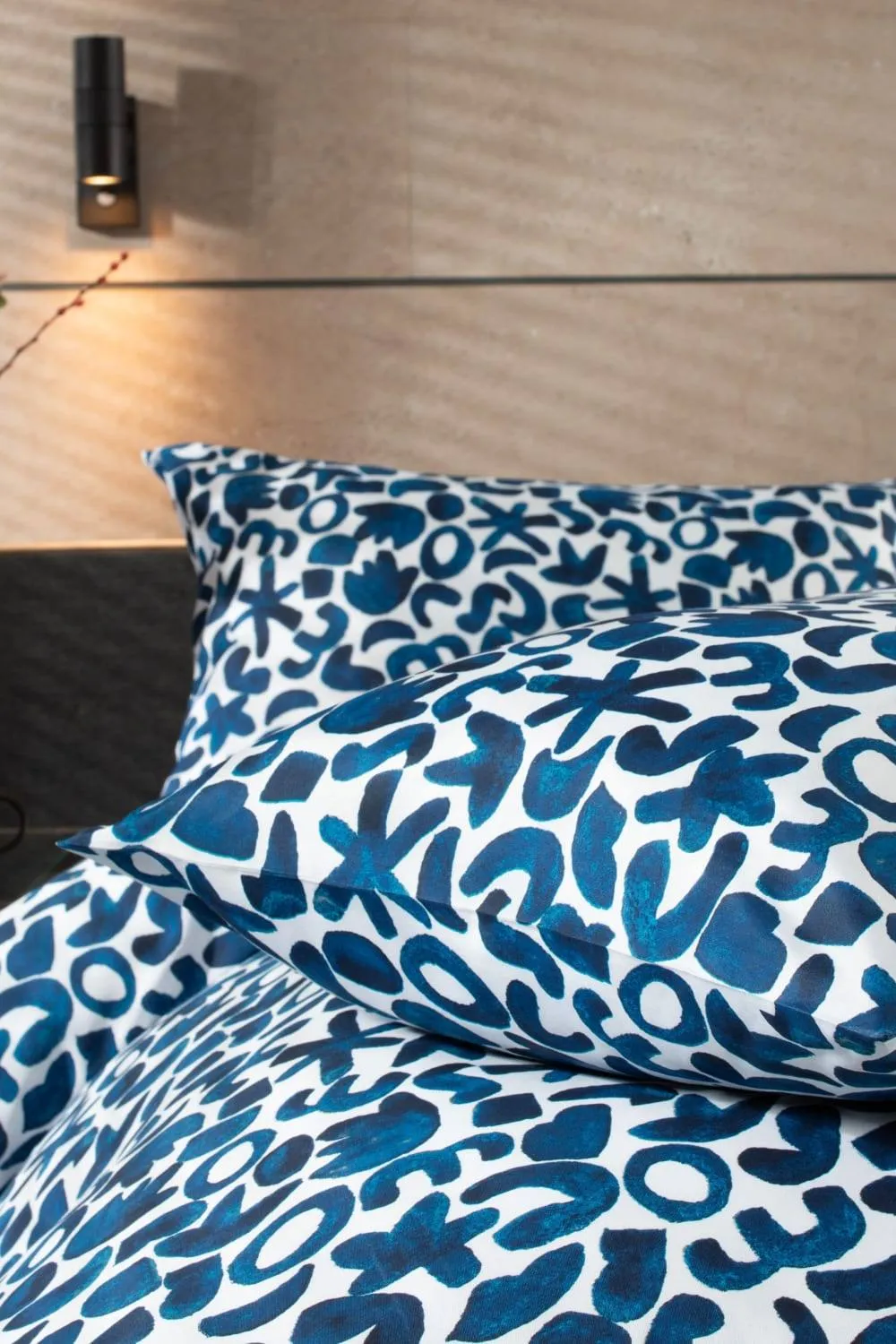 Deyongs Studio Abstract Shapes Cotton Printed Duvet Set in Blue 3