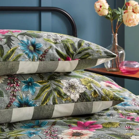 Wylder Nature Hidcote Manor Reversible Duvet Cover and Pillowcase Set 3